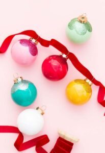 Bolas De Natal Decoradas: 85 Ideias Incríveis E Como Fazer